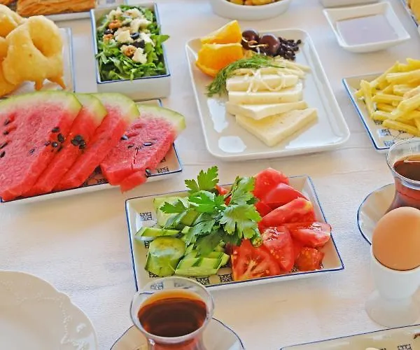 Evreka Butik מלון בוזקאדה