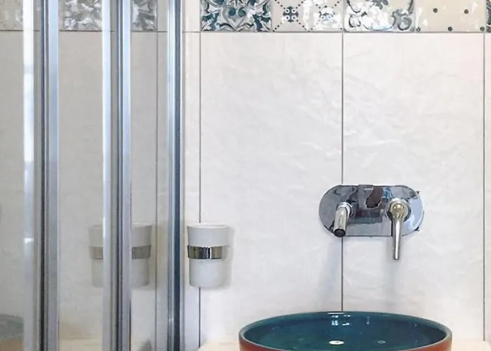 Evreka Butik מלון 2*