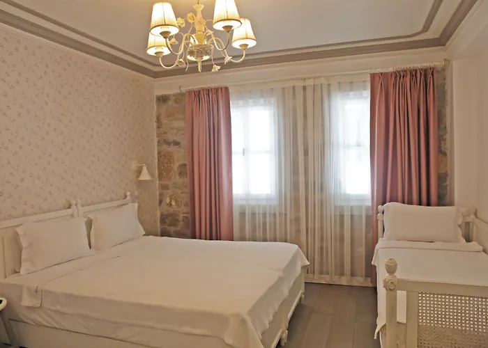 מלון Evreka Butik